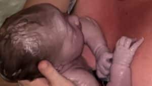 skin-to-skin contact with newborn after birth